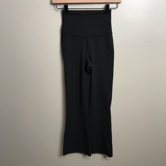 lululemon Groove Super HR Flare Pant Size 0 - Picture 1 of 4